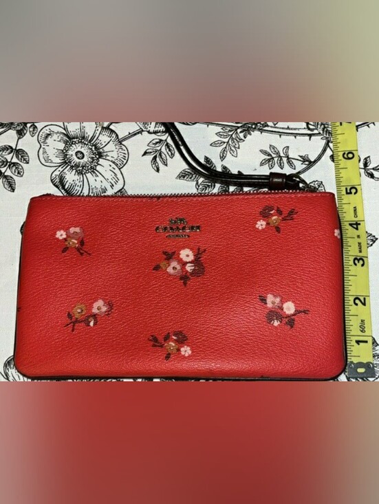Coach Handbags - Coach Large Red Floral Zip Wristlet Like New